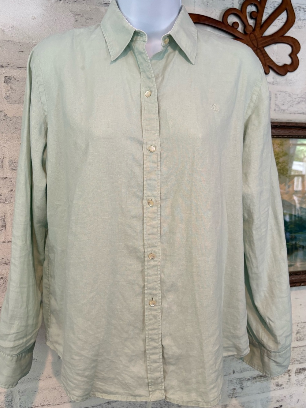 Ralph Lauren light green 100% linen button-down blouse - Picture 4 of 7